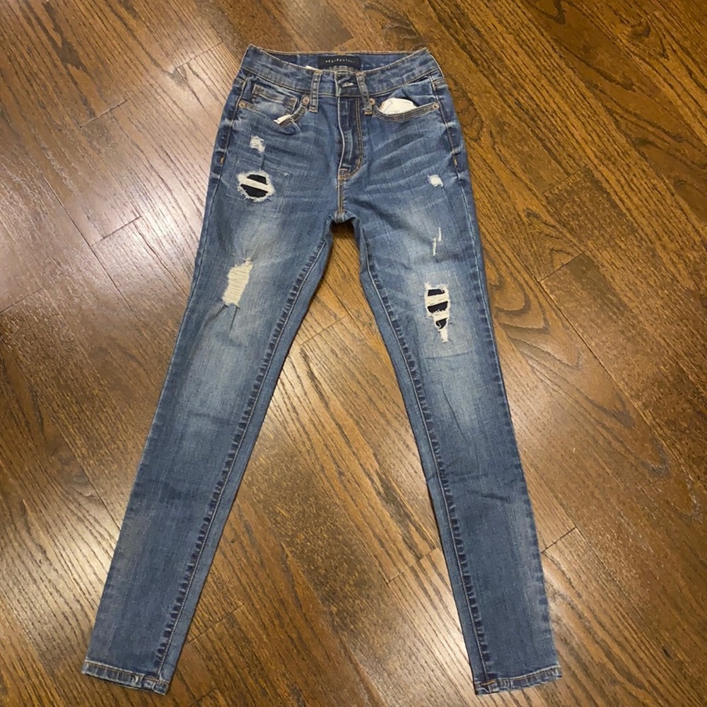 Aeropostale High Waisted Ankle Jegging